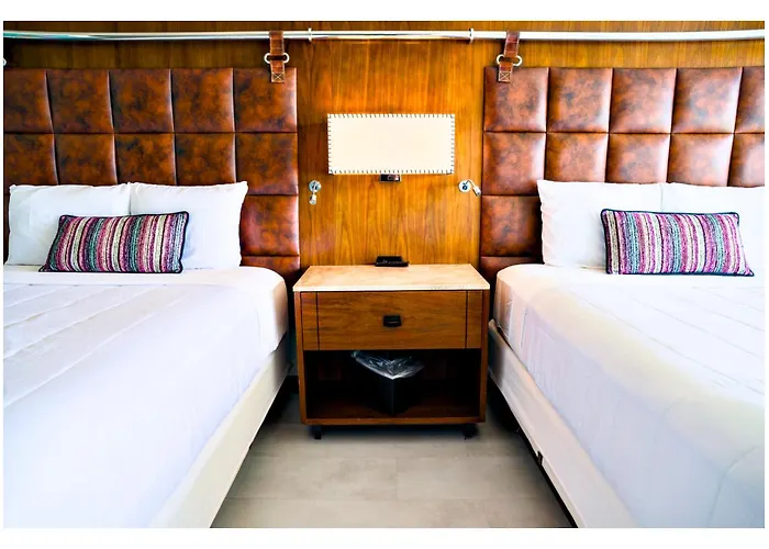 Queen Room Mobility accessible