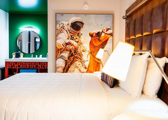 Superior King Suite